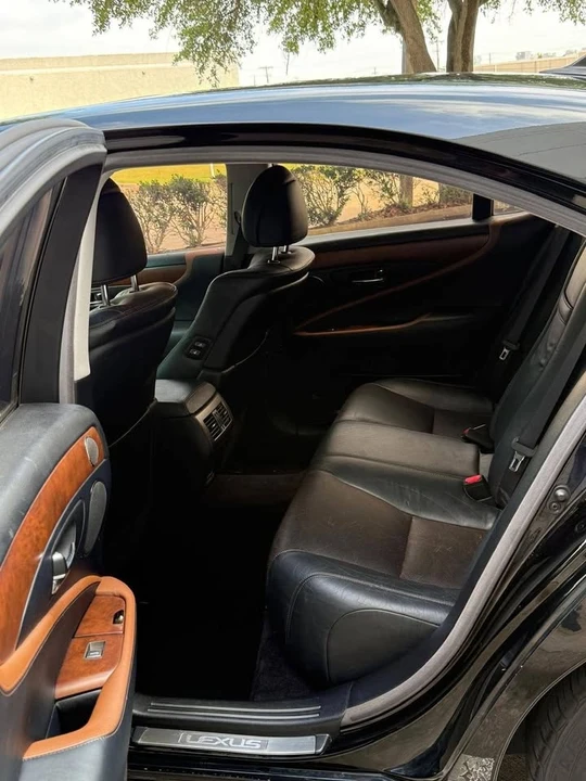 2011 Lexus LS 4th Gen - Image 13 of 20