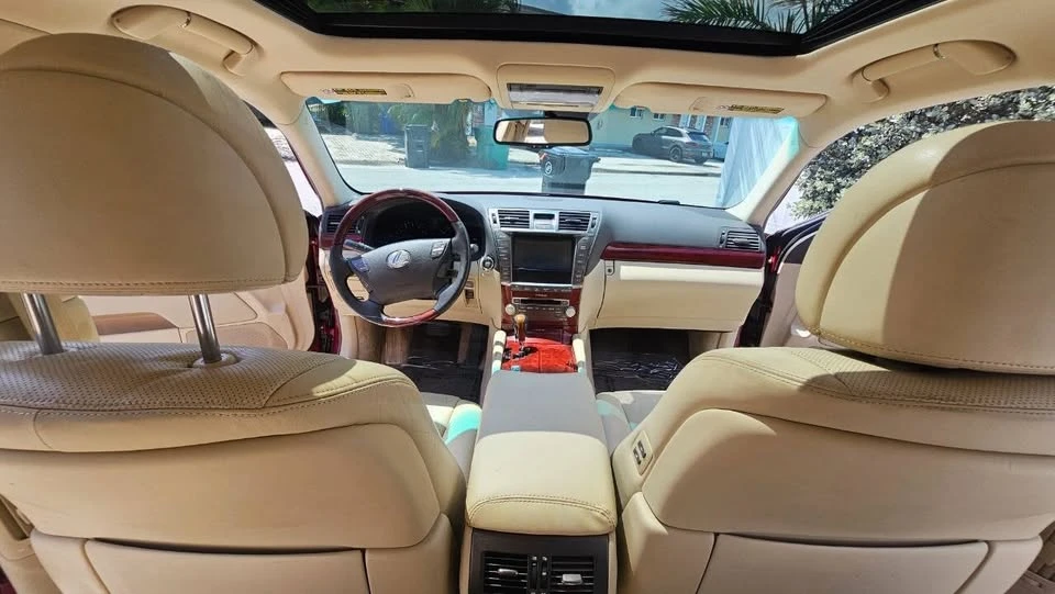 2011 Lexus LS 4th Gen - Image 20 of 20