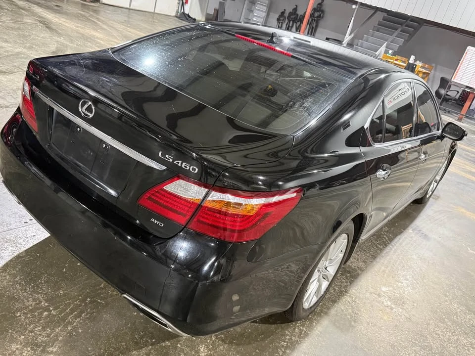 2011 Lexus LS 4th Gen - Image 16 of 16