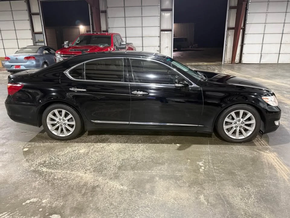 2011 Lexus LS 4th Gen - Image 3 of 16