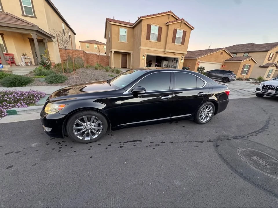 2011 Lexus LS 4th Gen - Image 3 of 18