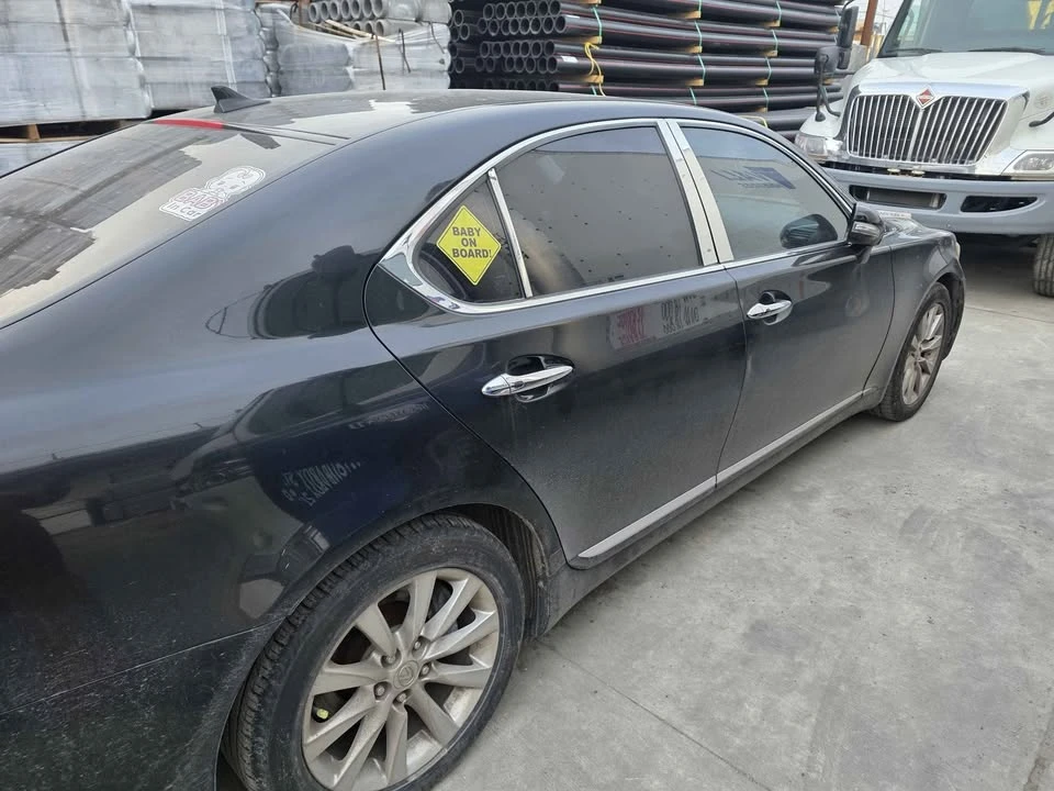 2011 Lexus LS 4th Gen - Image 3 of 7
