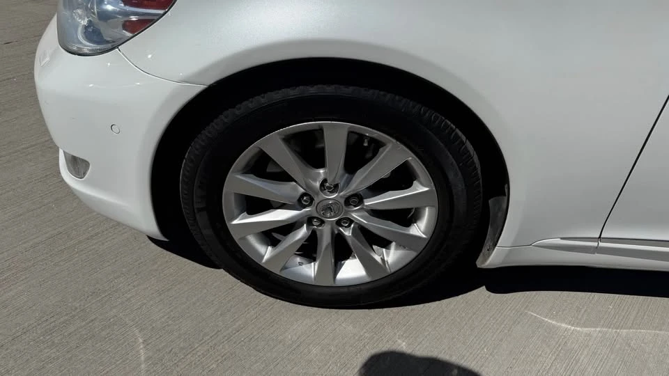 2011 Lexus LS 4th Gen - Image 8 of 13
