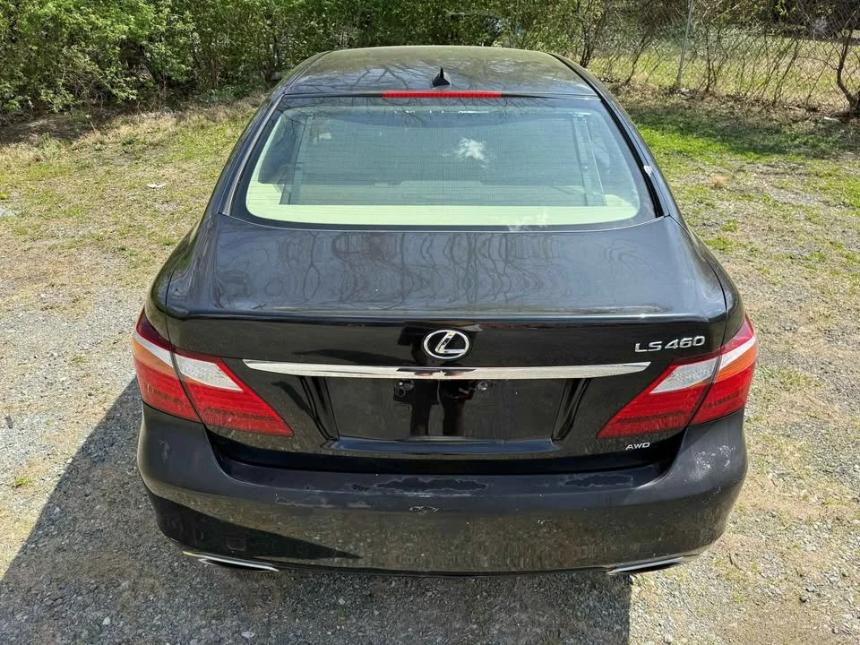 2011 Lexus LS 4th Gen - Image 19 of 19