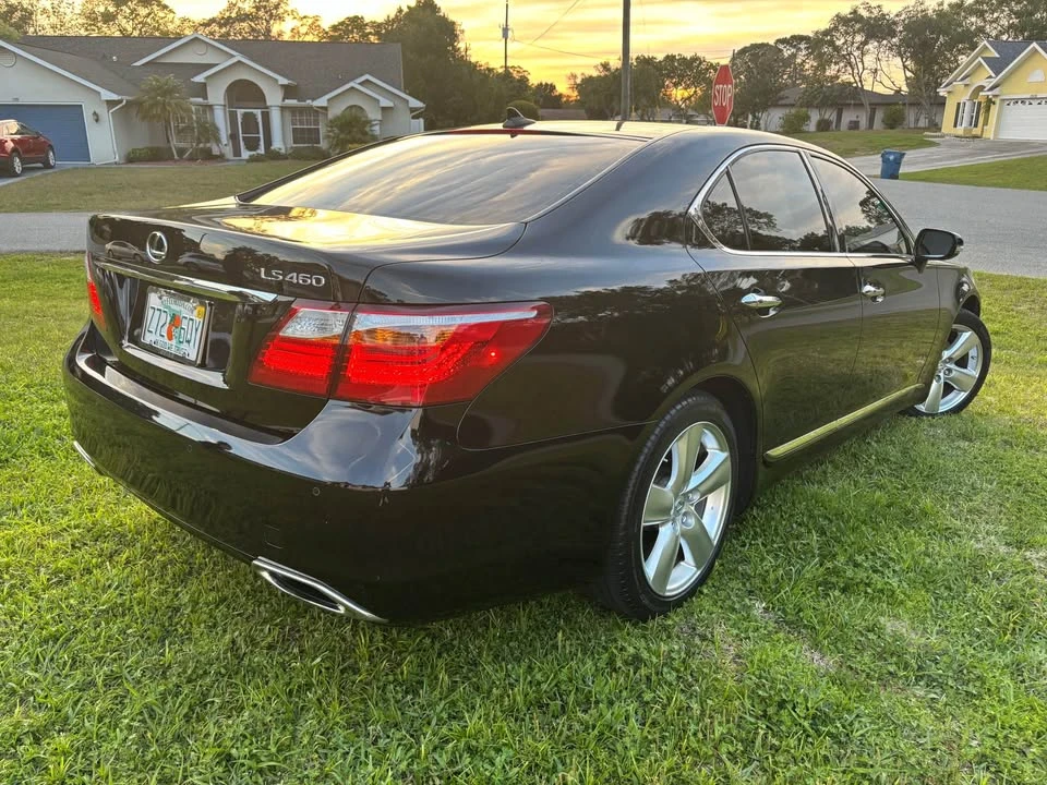 2011 Lexus LS 4th Gen - Image 6 of 12