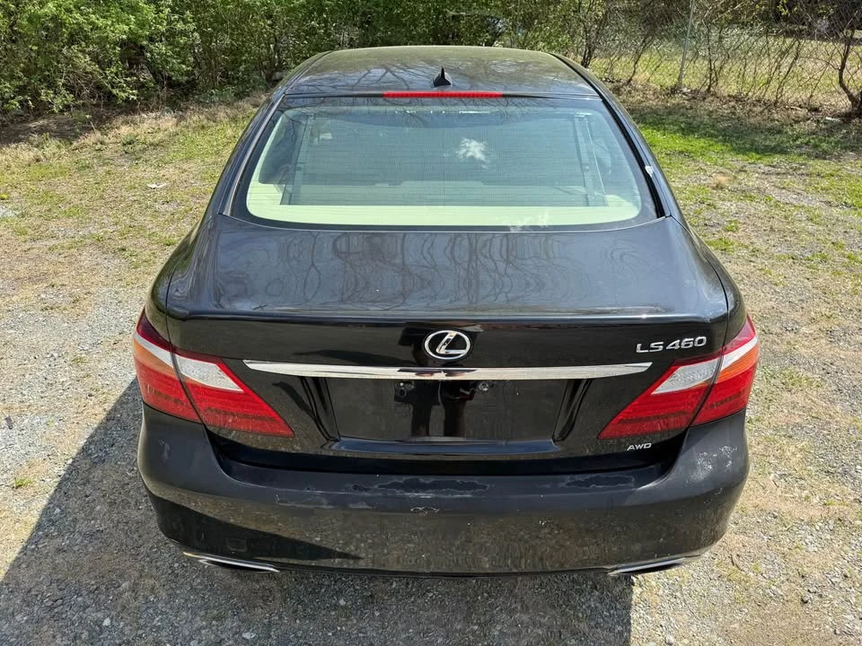 2011 Lexus LS 4th Gen - Image 16 of 18