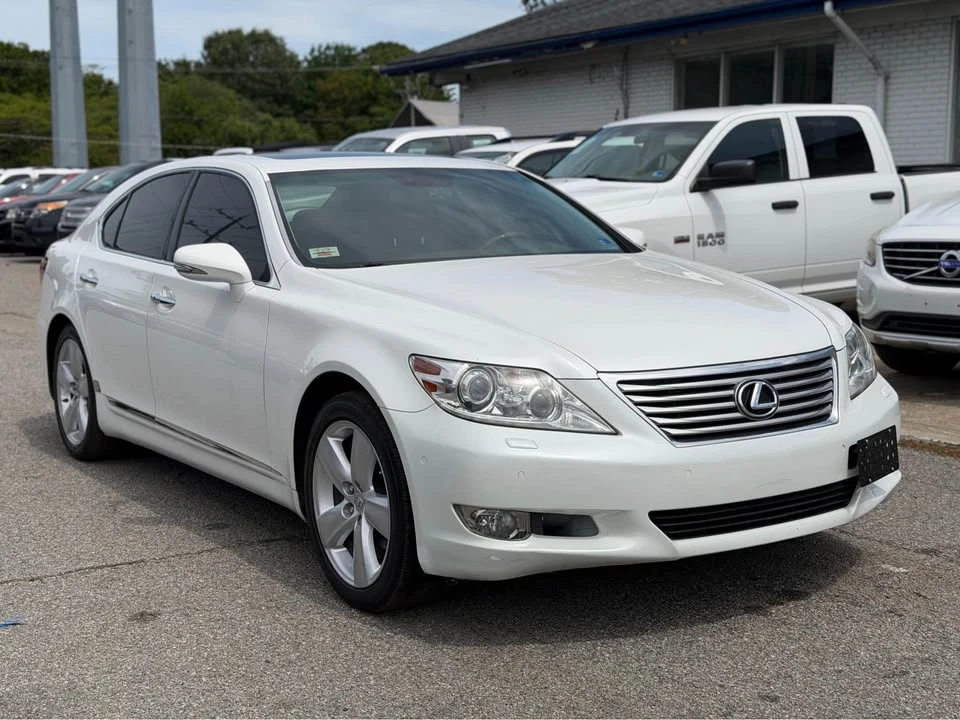 2011 Lexus LS 4th Gen - Image 5 of 20