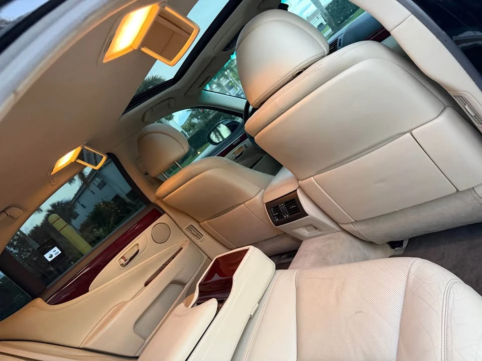 2011 Lexus LS 4th Gen - Image 4 of 20