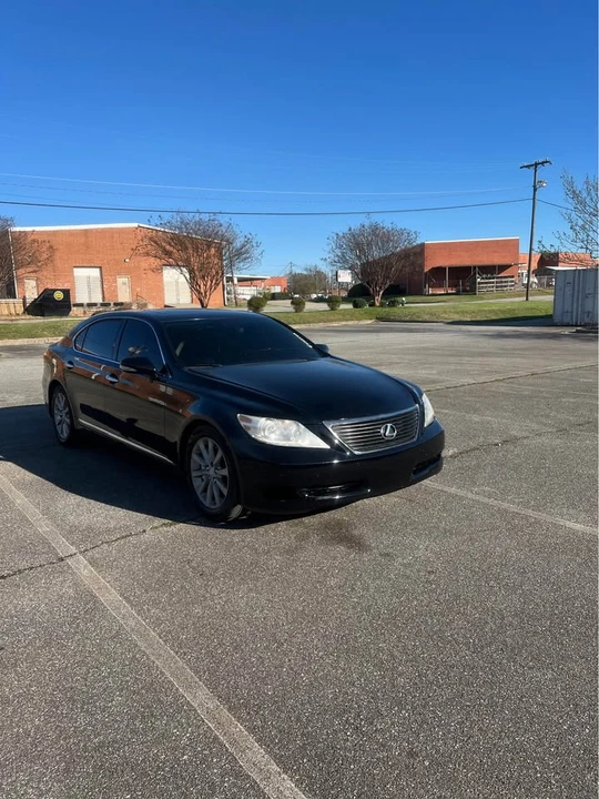2011 Lexus LS 4th Gen - Image 7 of 17