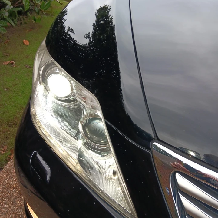 2011 Lexus LS 4th Gen - Image 9 of 20