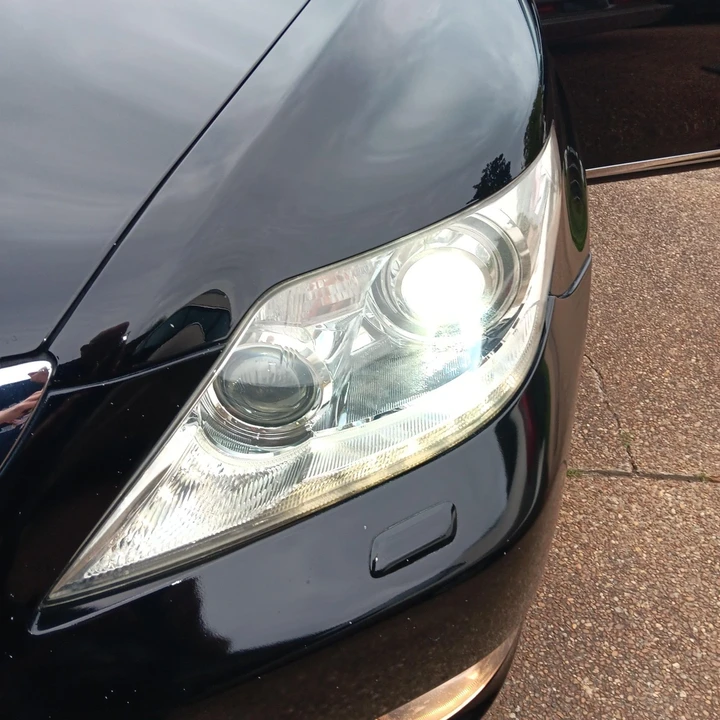 2011 Lexus LS 4th Gen - Image 10 of 20