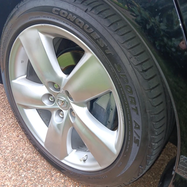 2011 Lexus LS 4th Gen - Image 17 of 20