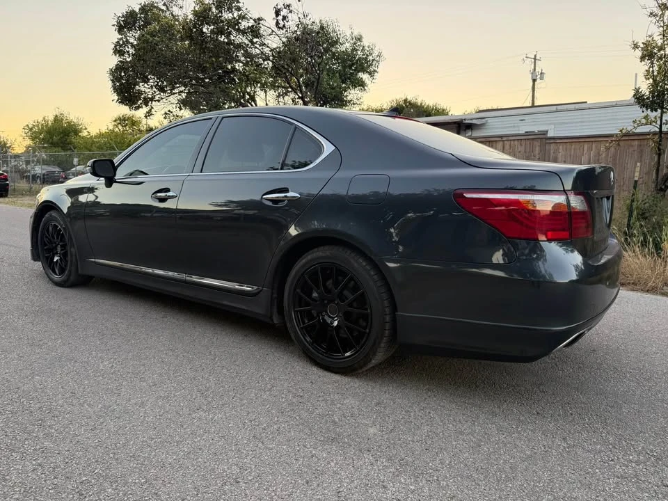 2011 Lexus LS 4th Gen - Image 4 of 20