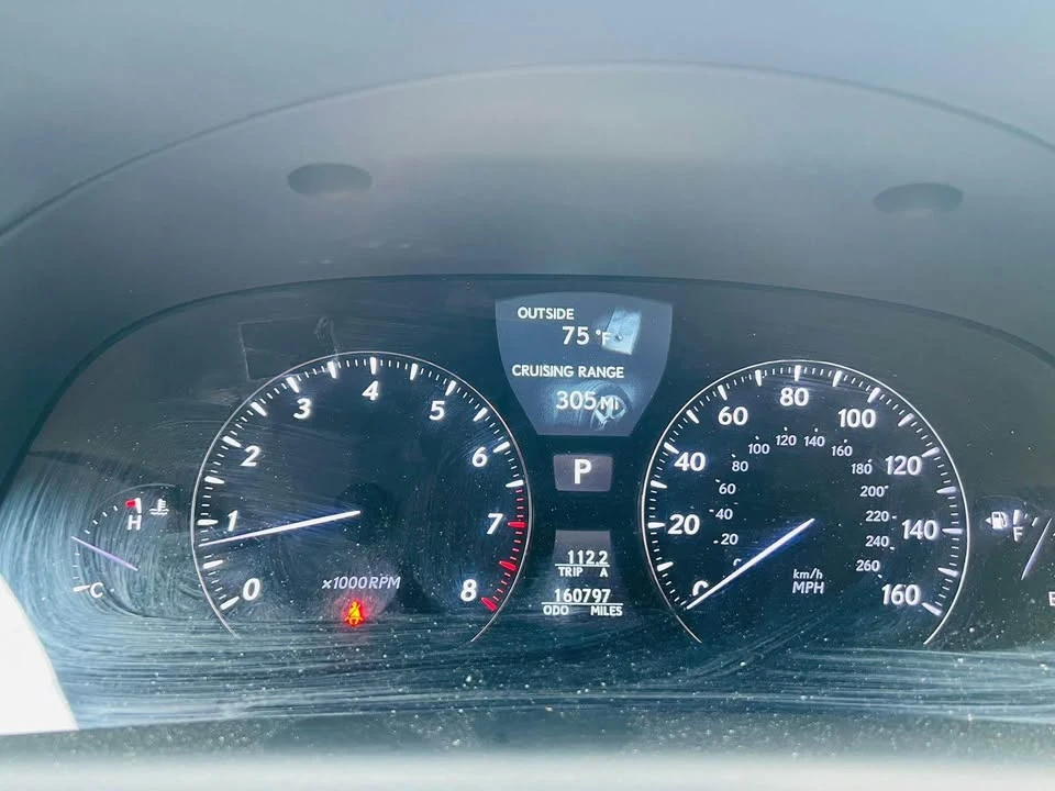 2011 Lexus LS 4th Gen - Image 12 of 20