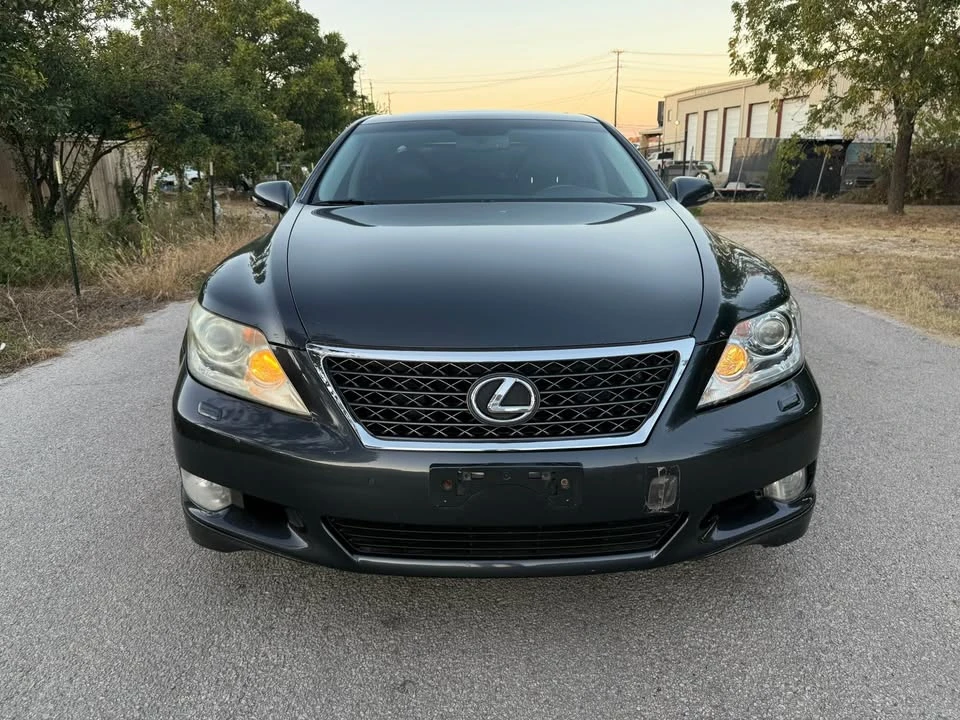 2011 Lexus LS 4th Gen - Image 3 of 20
