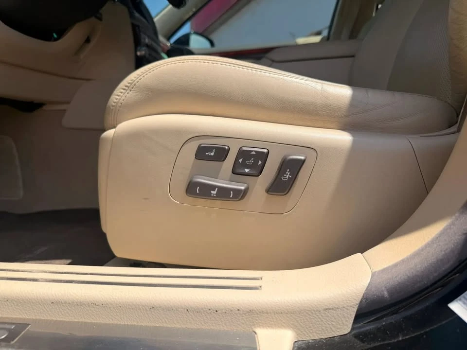 2011 Lexus LS 4th Gen - Image 12 of 20