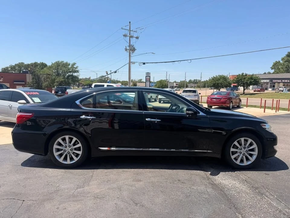 2011 Lexus LS 4th Gen - Image 6 of 20