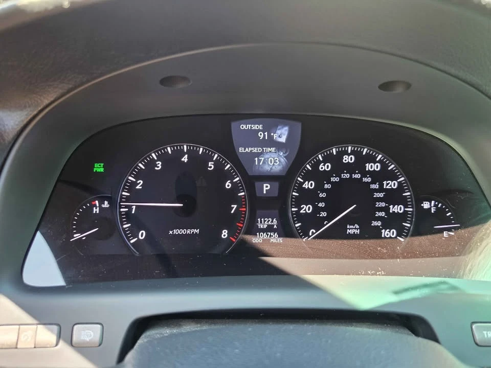 2011 Lexus LS 4th Gen - Image 15 of 19