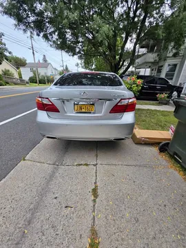2011 Lexus LS 460 L Sedan 4D