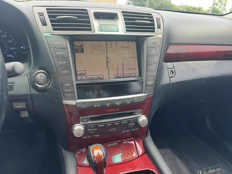 2011 Lexus LS 4th Gen - Image 12 of 14