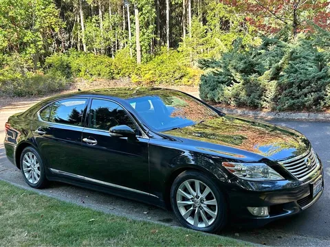 2011 Lexus LS 460 L Sedan 4D