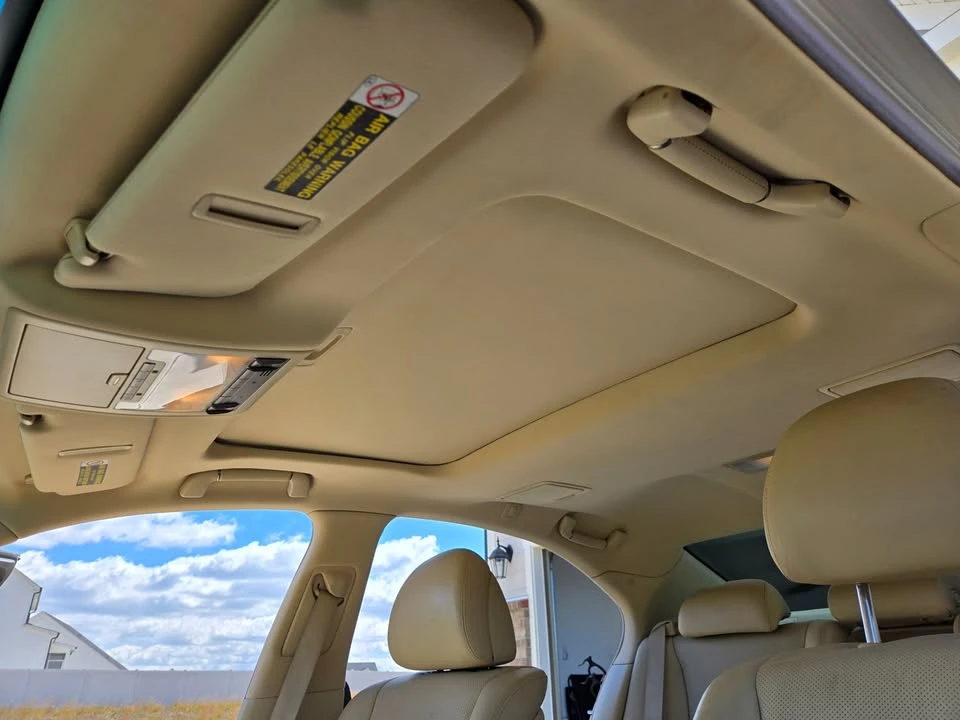 2011 Lexus LS 4th Gen - Image 18 of 19