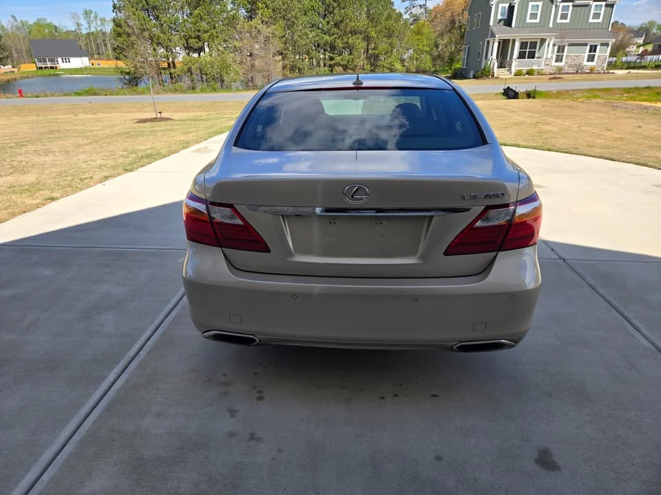 2011 Lexus LS 4th Gen - Image 4 of 19