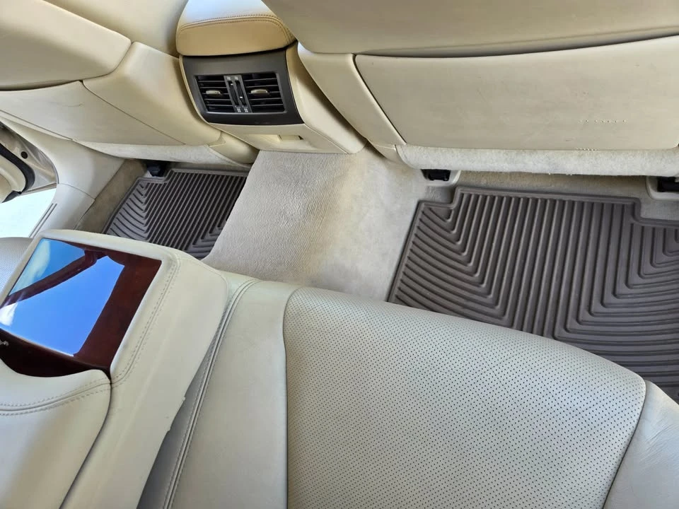 2011 Lexus LS 4th Gen - Image 12 of 19