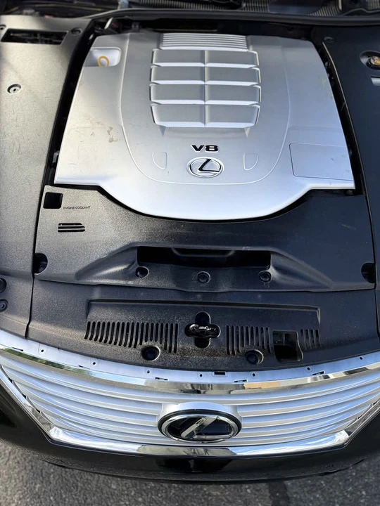 2011 Lexus LS 4th Gen - Image 3 of 10