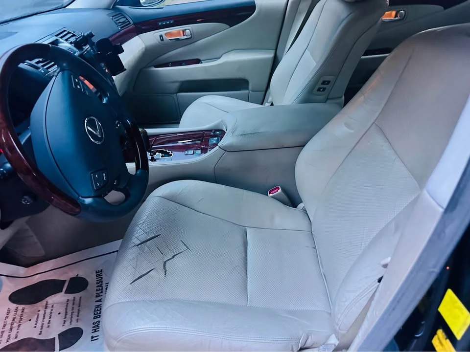 2011 Lexus LS 4th Gen - Image 11 of 20