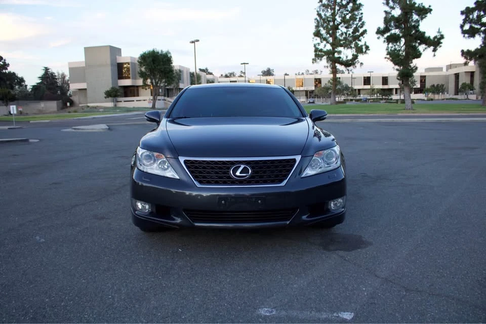 2011 Lexus LS 4th Gen - Image 3 of 20