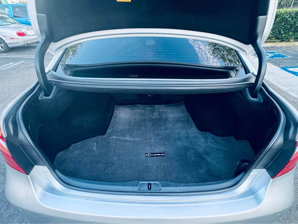 2011 Lexus LS 4th Gen - Image 14 of 20