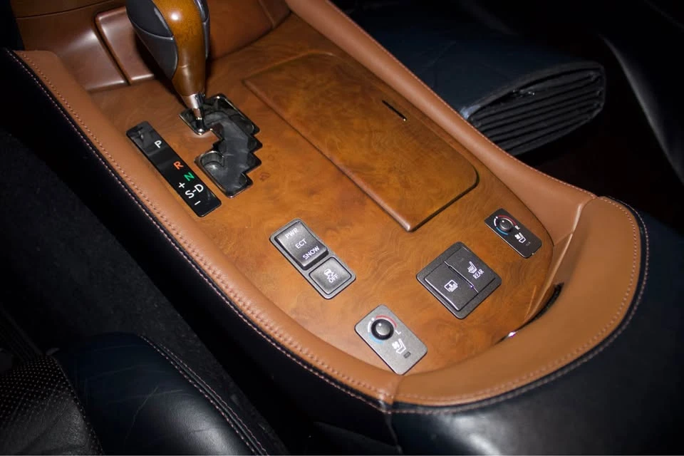 2011 Lexus LS 4th Gen - Image 11 of 20