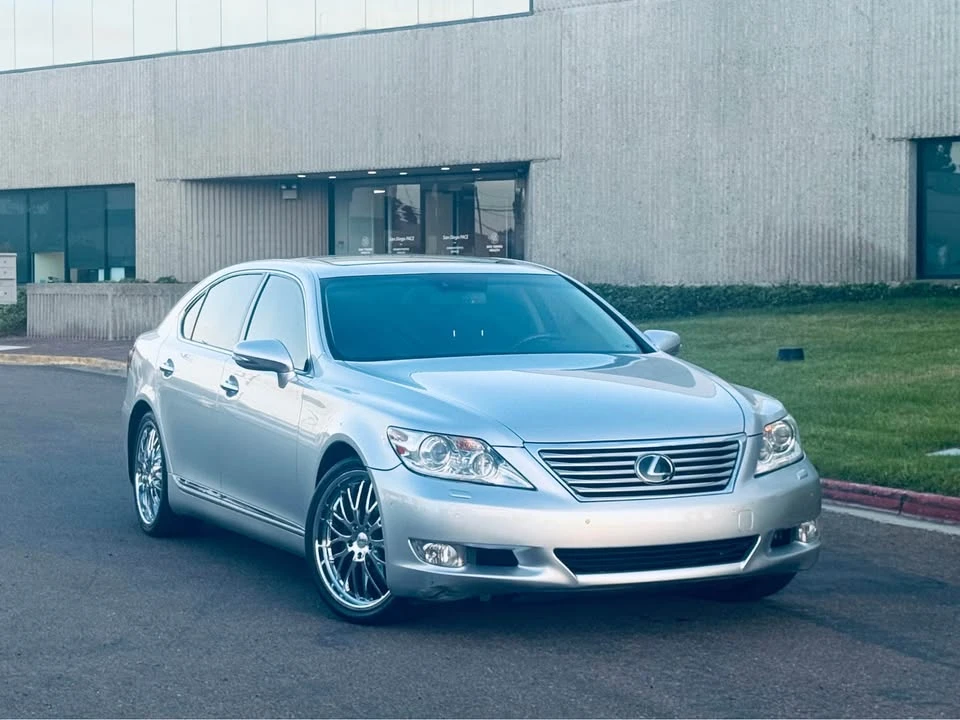 2011 Lexus LS 4th Gen - Image 18 of 20
