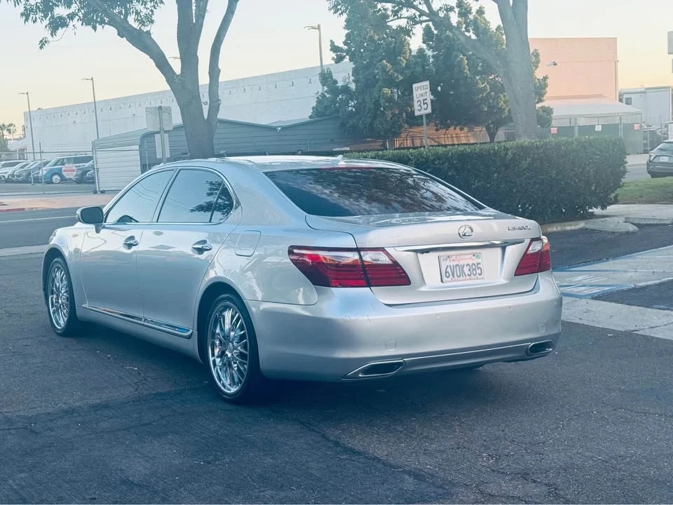 2011 Lexus LS 4th Gen - Image 20 of 20