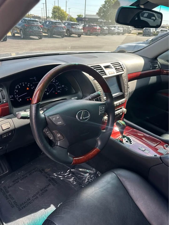 2011 Lexus LS 4th Gen - Image 6 of 19