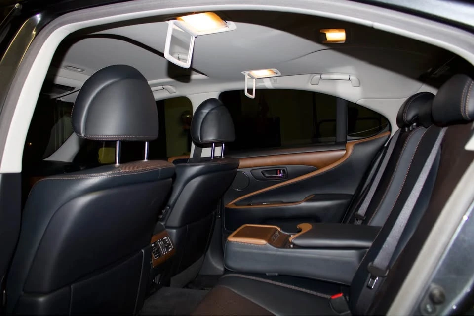 2011 Lexus LS 4th Gen - Image 15 of 20