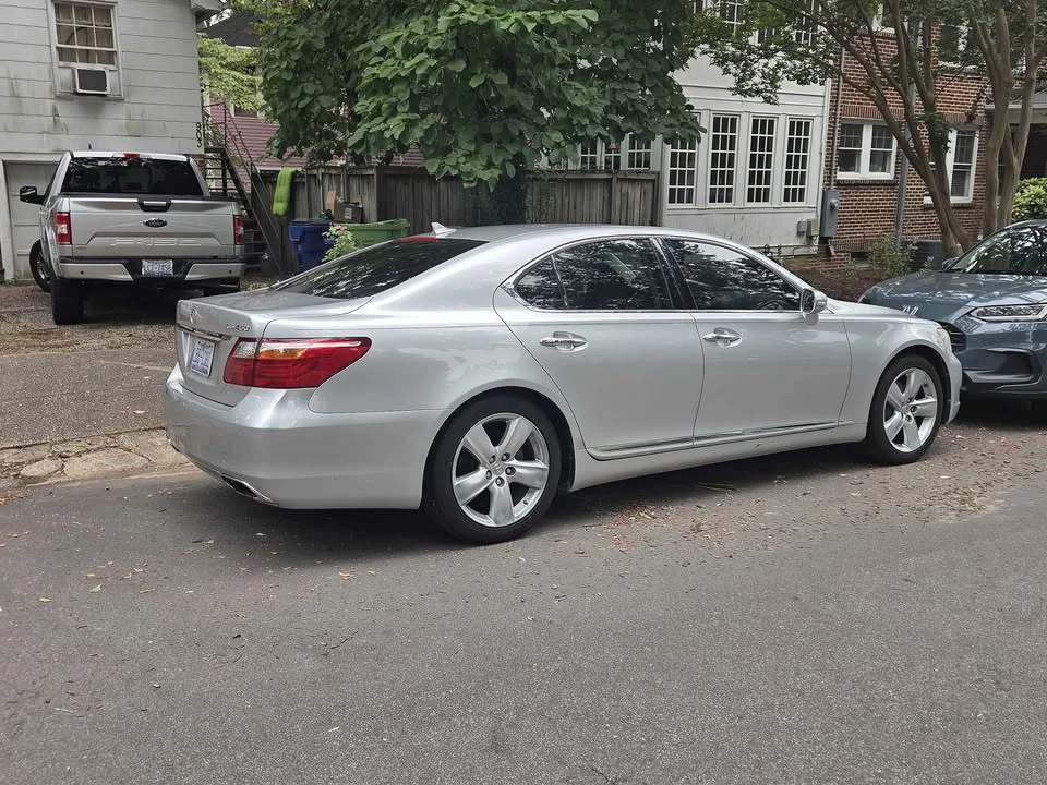 2011 Lexus LS 4th Gen - Image 2 of 7