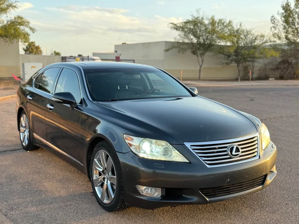 2011 Lexus LS 4th Gen - Image 4 of 8
