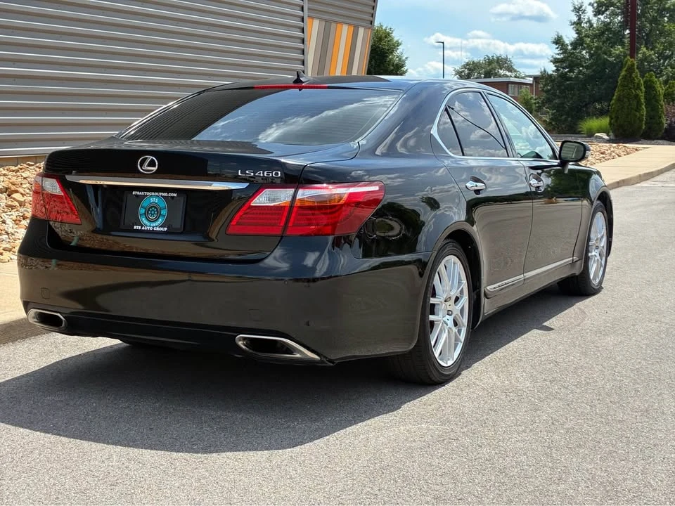 2011 Lexus LS 4th Gen - Image 8 of 20