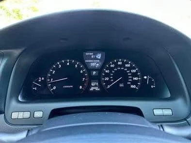2011 Lexus LS 4th Gen - Image 6 of 9