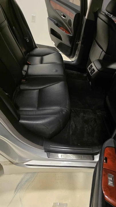 2011 Lexus LS 4th Gen - Image 14 of 17