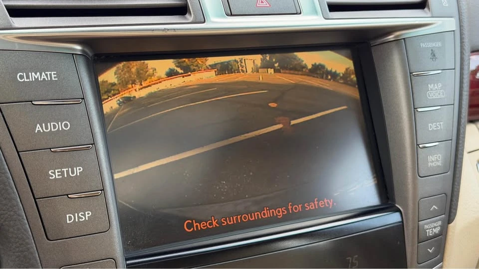 2011 Lexus LS 4th Gen - Image 16 of 16