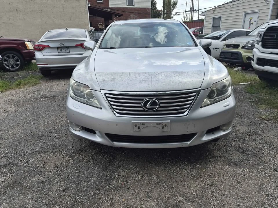 2011 Lexus LS 4th Gen - Image 3 of 17