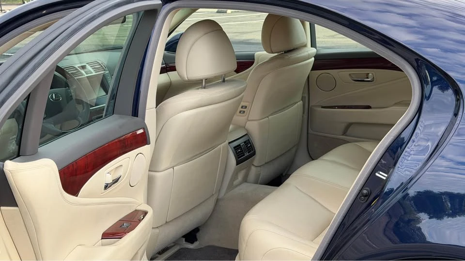 2011 Lexus LS 4th Gen - Image 8 of 16