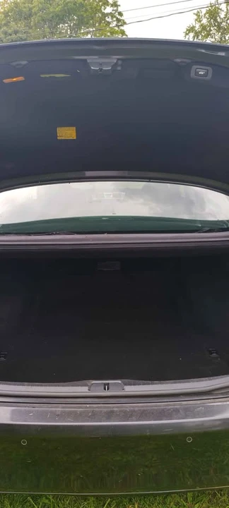 2011 Lexus LS 4th Gen - Image 12 of 12