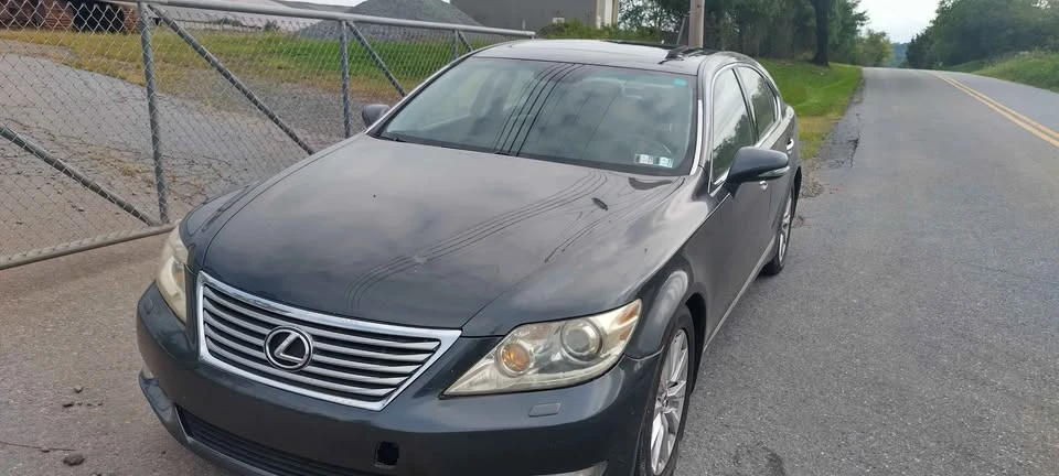 2011 Lexus LS 4th Gen - Image 4 of 12