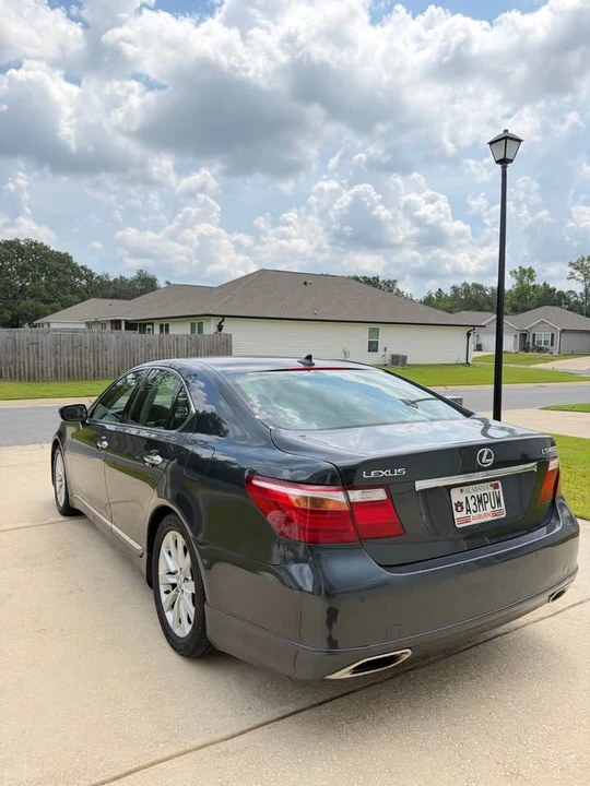 2011 Lexus LS 4th Gen - Image 2 of 9