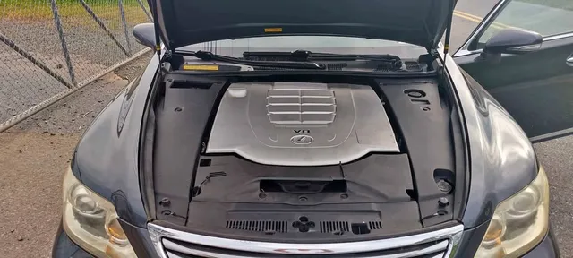 2011 Lexus LS 460 Sedan 4D
