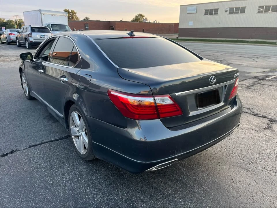 2011 Lexus LS 4th Gen - Image 5 of 12